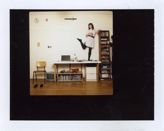 lisa-leg-up.jpg